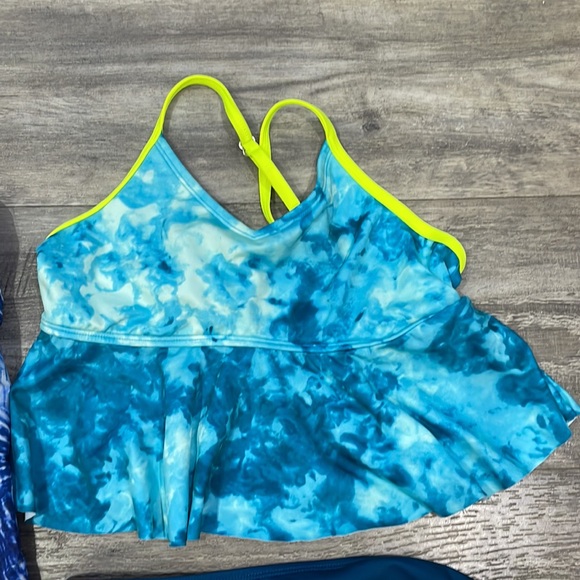 Lands End Girls Swimsuit Bundle size 12 - Picture 5 of 7